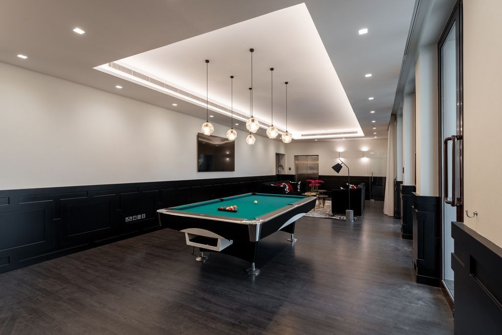 Super Luxury Villa for Sale with Pool – An Elite Residence