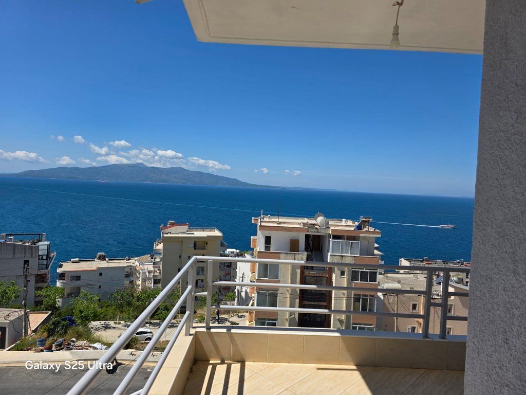 SARANDE, SELL 2+1 APARTMENT WITH SEA VIEW