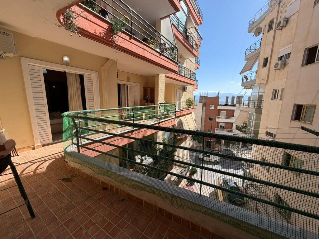 SARANDA, VENDIAMO APPARTAMENTO 2+1+2