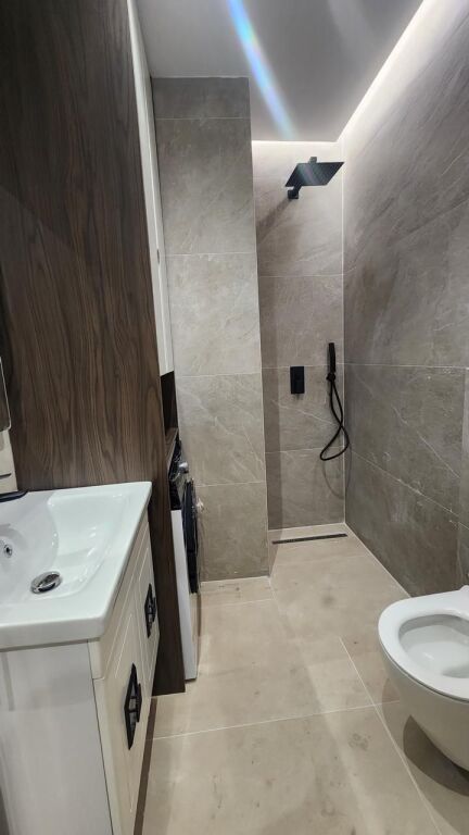 🏡 Appartamento 1+1 in vendita a Mine Peza, vicino al Centro di Tirana