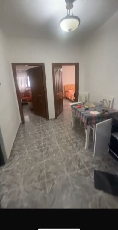 APARTAMENT 1+1 NE SHITJE TE ISH RESTORANT DURRES