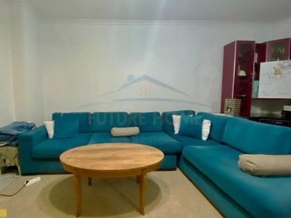 Shitet, Apartament 2+1, Unaza e Re, Tiranë