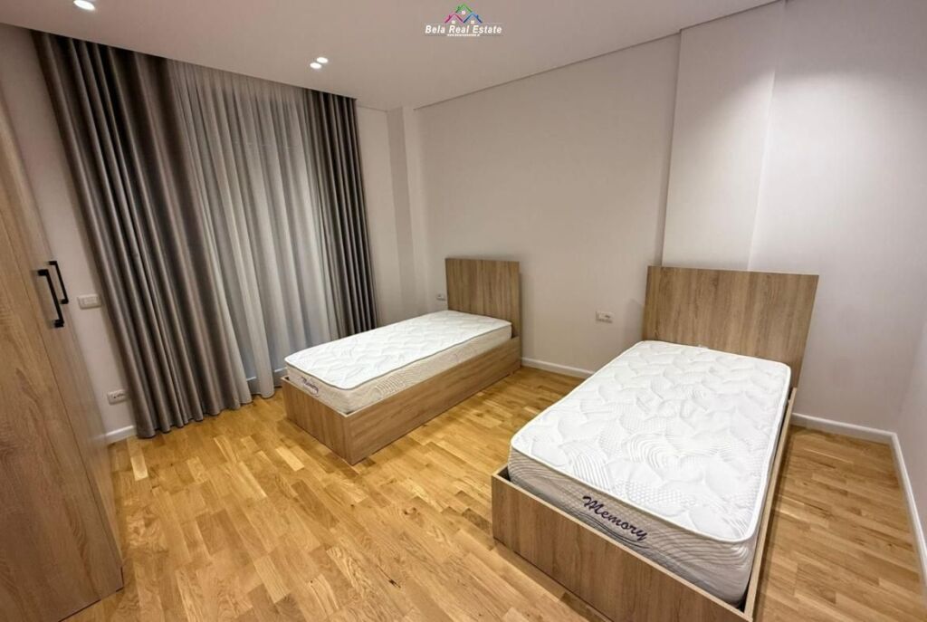 Villa su 3 Piani in Affitto vicino a TEG (ID BV22629) Tirana