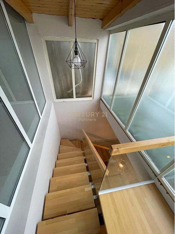 SHESIM APARTAMENT 2+1 + POST PARKIMI TEK GOLDEN PARK, RRUGA E KAVAJËS, TIRANË. BLERJE ME KREDI!