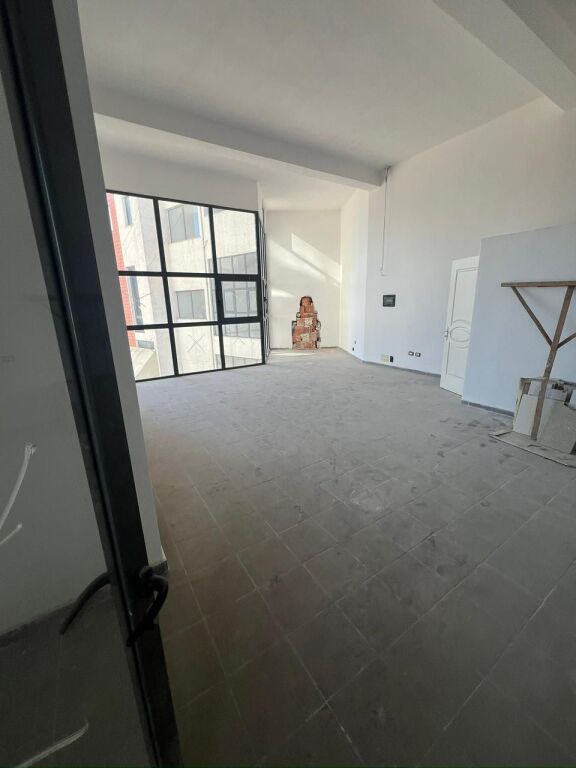 UFFICIO IN AFFITTO 180M2 ASTIR