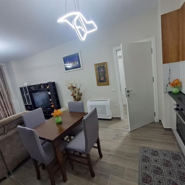 Appartamento In Affitto 1+1 Al Complesso ASL 2 (ID B210685) Tirana.