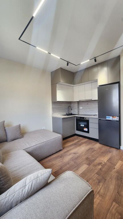 🏡 Appartamento 1+1 in vendita a Mine Peza, vicino al Centro di Tirana