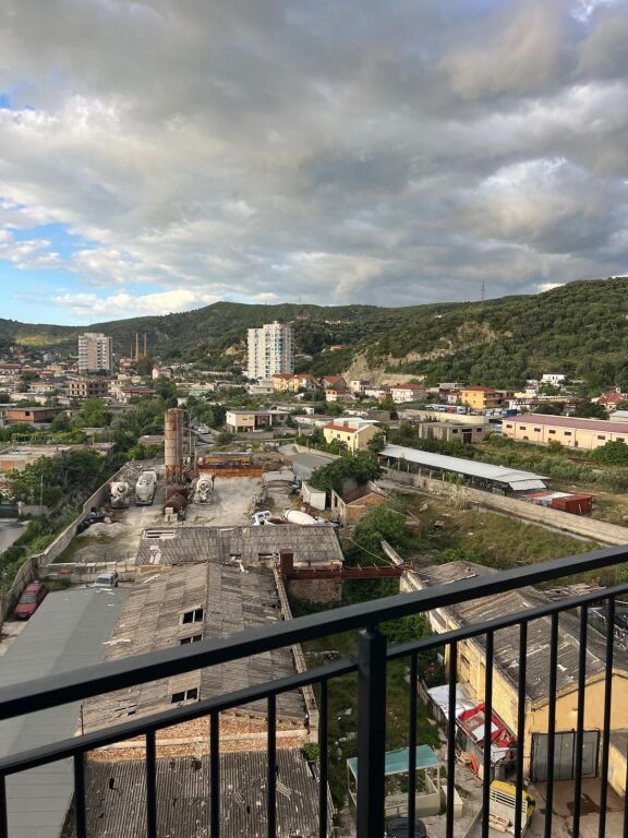 🏡✨ In affitto – Appartamento 2+1+2 presso Hotel Salvadore, Vlore! 🌊☀️