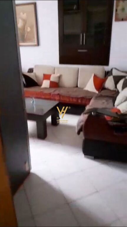 VENDESI APPARTAMENTO 2+1 A FIER, QUARTIERE 11 GENNAIO 6.900.000 LEKE