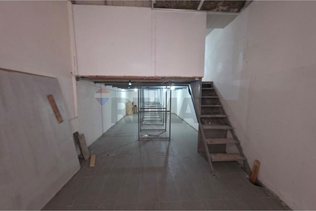 MAGAZZINO IN VENDITA A SHARRE PRUSH