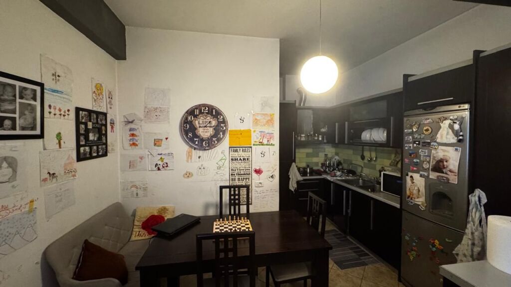 Apartament 2+1 per shitje , Rruga Kavajes