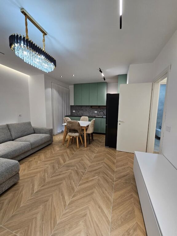 Shiten 2 apartamente 1+1,oasis,kati i 1 banim,2400€/m²