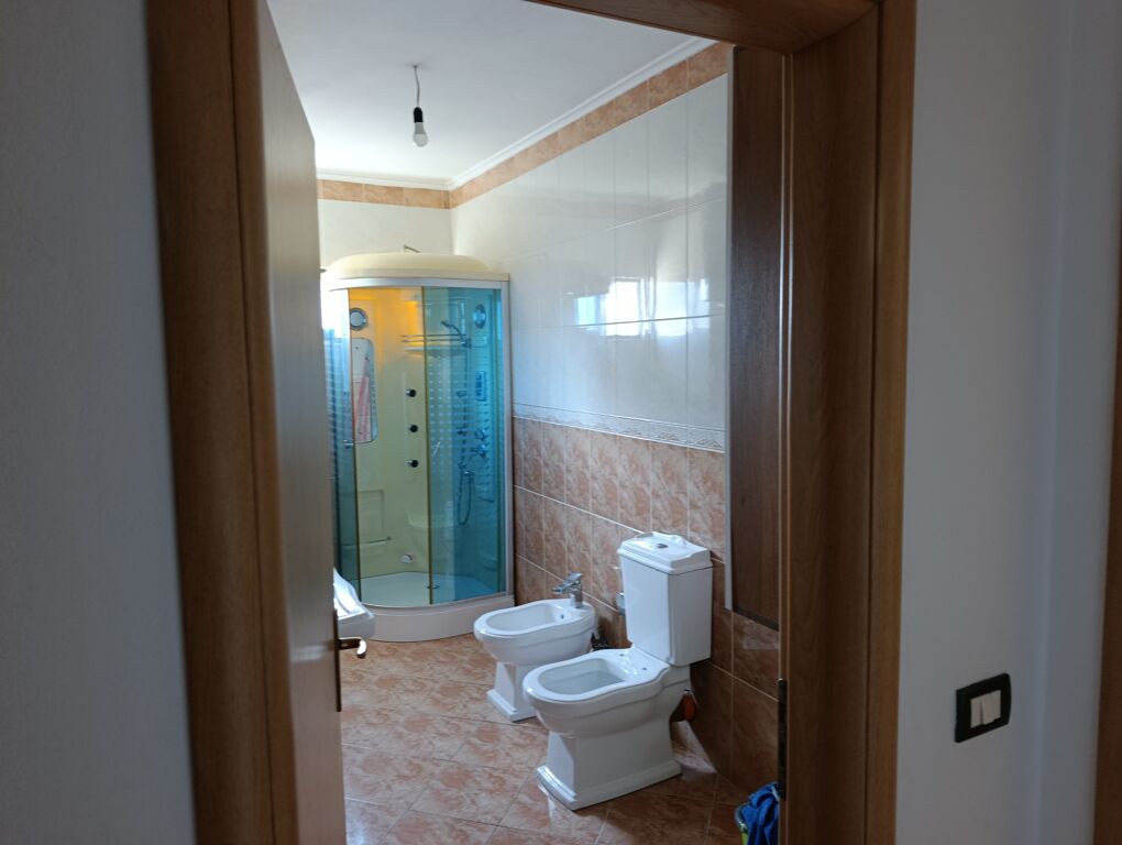 21 December, Sinani building, Shefqet Musaraj St., Apartment for sale with area 95.5 M2