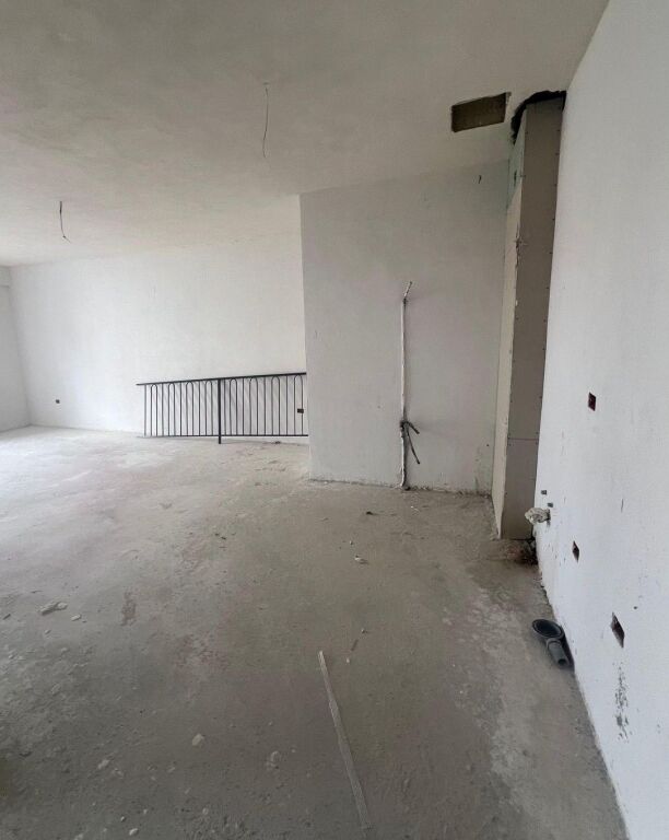📌  OCCASIONE, Vendesi appartamento 1+1 – Porcelan