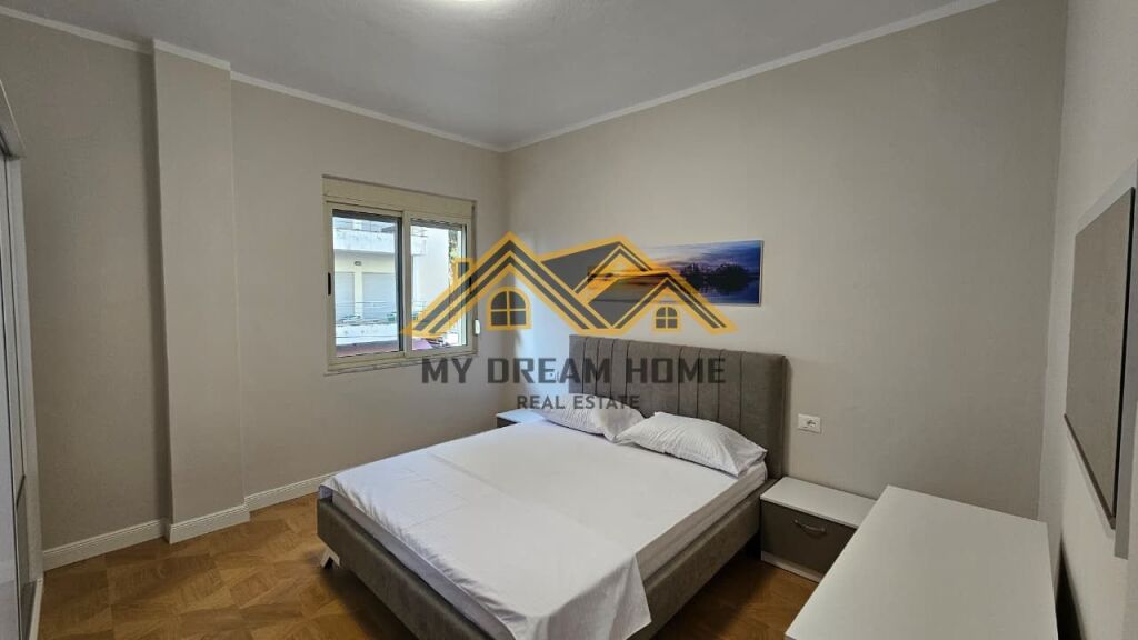 SHITET APARTAMENT 1+1 PLAZH DURRES