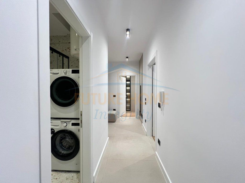 Qera, Apartament 2+1+Post Parkimi, Porcelan, Tiranë.