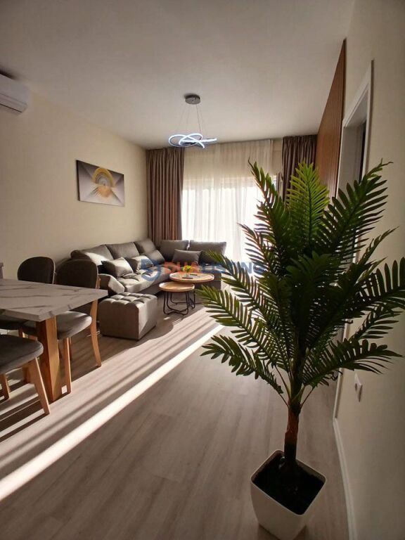 Apartament Luksoz 2+1 me Qera tek Zogu i Zi – pranë Karburant Gazheli