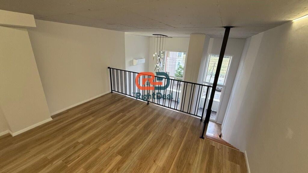 Al Complesso Tirana Golden Park 3, Duplex in Affitto, Ideale per Uffici o Attività Commerciali!!!