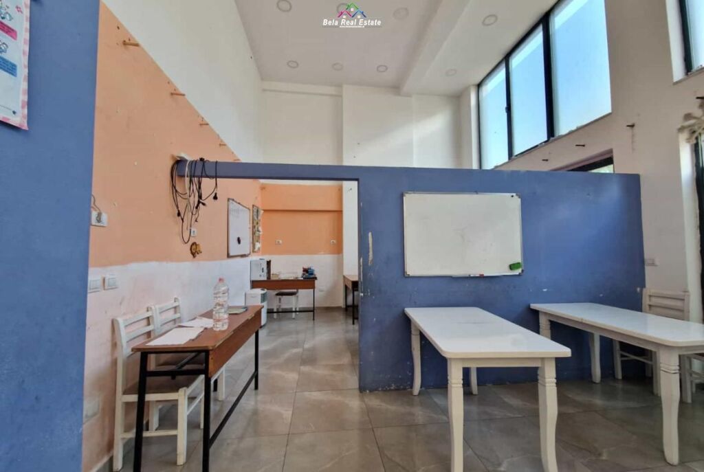 Negozio in Affitto Vicino a Medreseja ( ID BD21905) Tirane