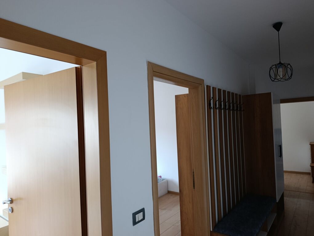 21 December, Sinani building, Shefqet Musaraj St., Apartment for sale with area 95.5 M2