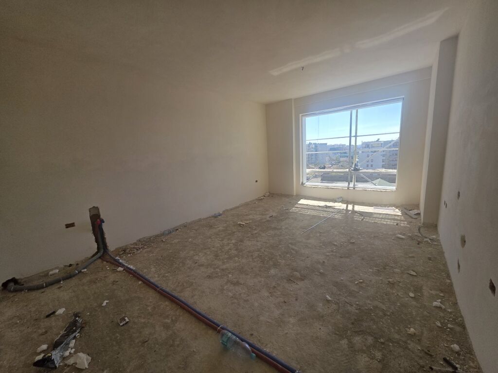 Pran Unazës Vogel Rruga Jordan Misja Shitet Apartament 2+1+2