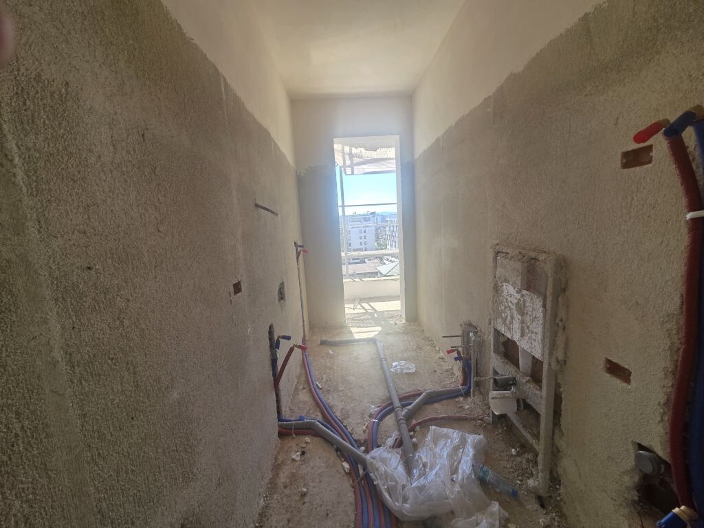 Pran Unazës Vogel Rruga Jordan Misja Shitet Apartament 2+1+2