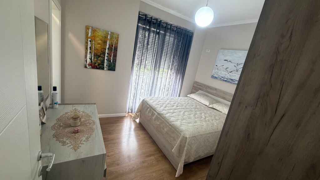 Apartment for sale. Elite area in Tirana, opposite the Olympic Park, near the Artificial Lake