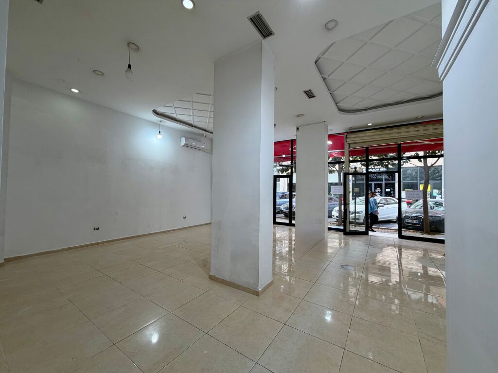 AMBIENTE IN AFFITTO A ASTIR