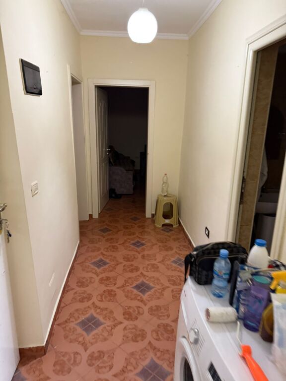 Apartament 2+1 per shitje ne Laprake!