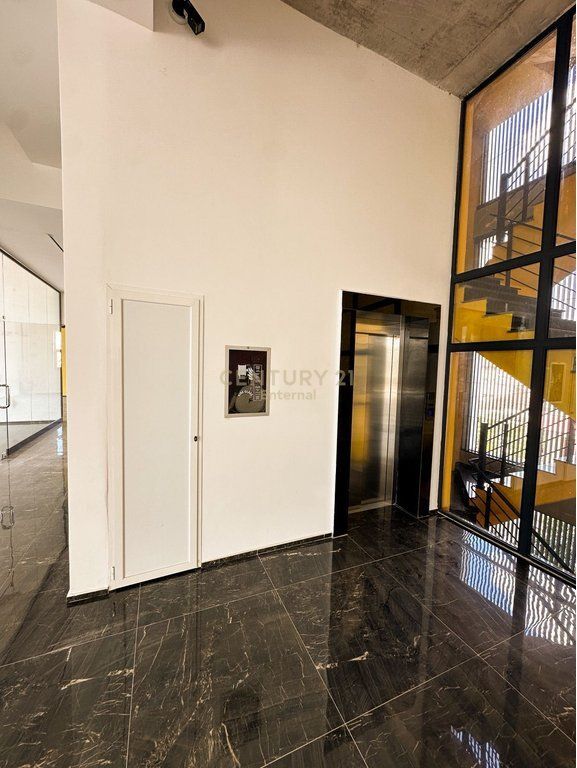 Nuovo Viale - Locale Commerciale in Affitto 170m2 presso il Complesso Bermon