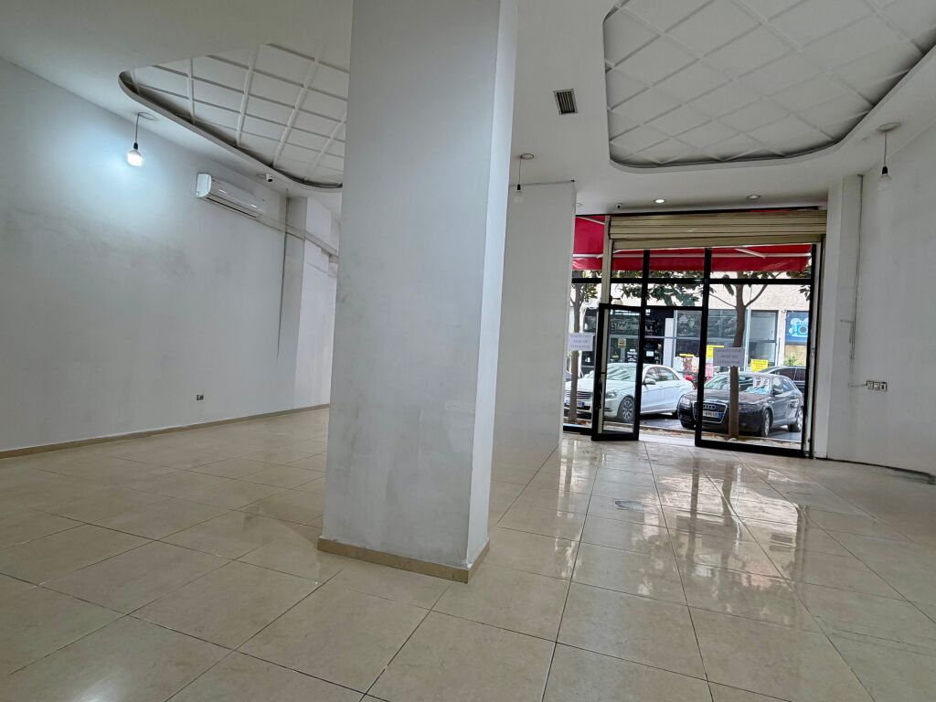 AMBIENTE IN AFFITTO A ASTIR