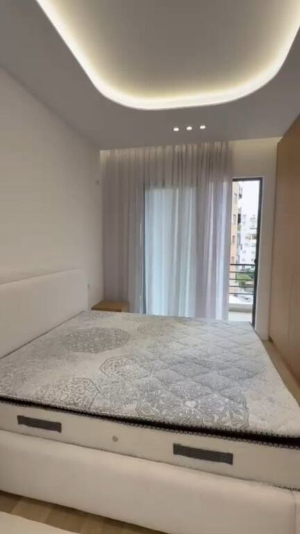 APARTAMENT 1+1 NË SHITJE ,ASTIR, BULEVARDI MIGJENI