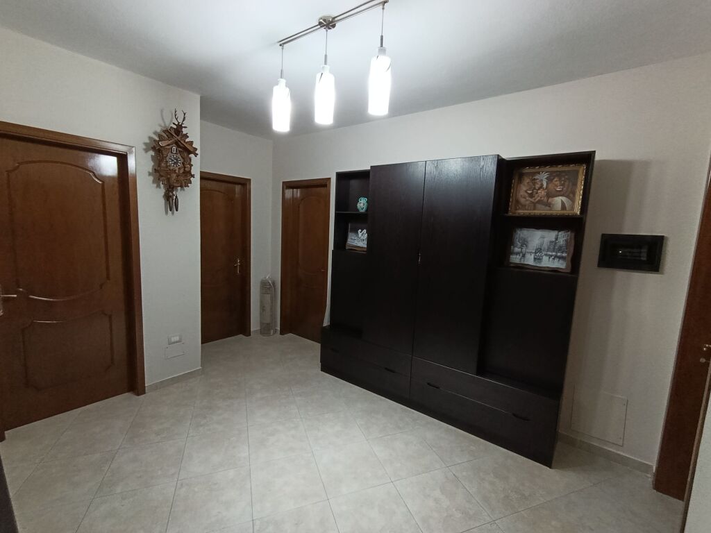 Casa in Affitto 3+2