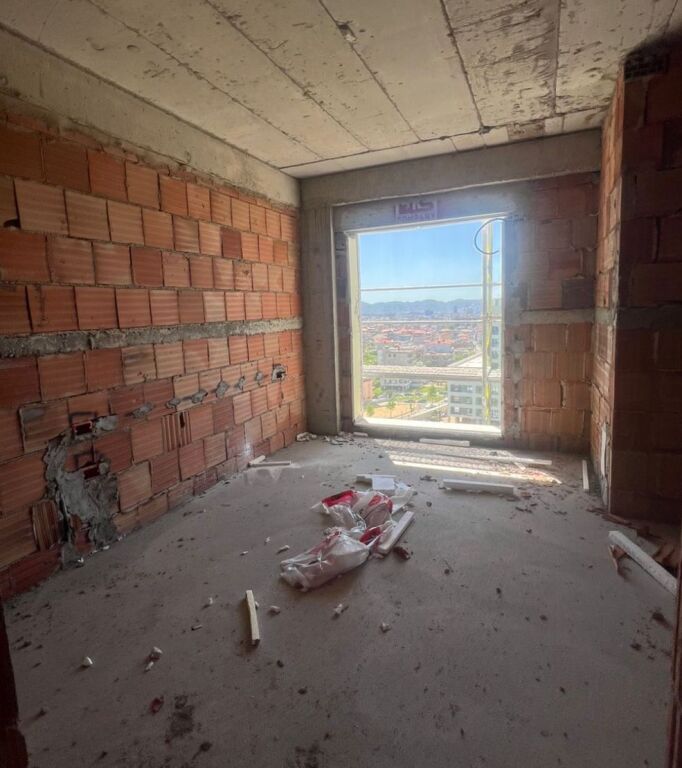 EKSKLUZIVE - SHITET APARTAMENT 2+1+2 ME BALLKON  MUNDESI PER KESTE
