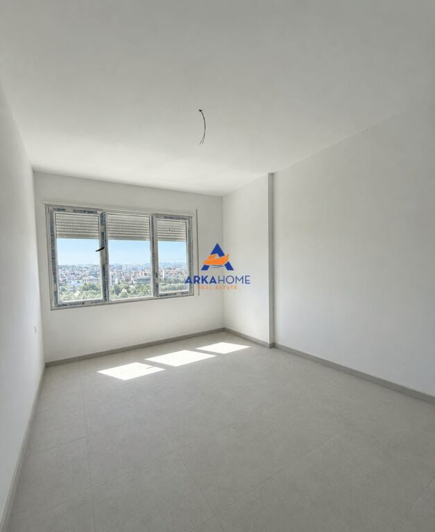 SHITET APARTAMENT 2+1+2+BALLKON "KAMEZ" 121.500 EURO