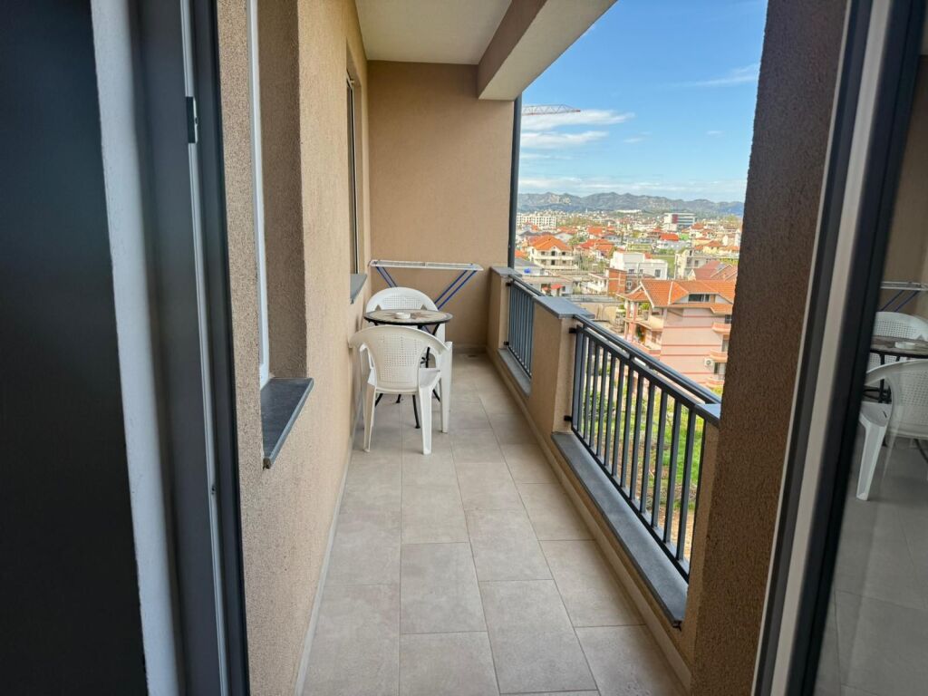Apartament me qera 1+1 - 📍Kamez , prane (Lokal Bazza)