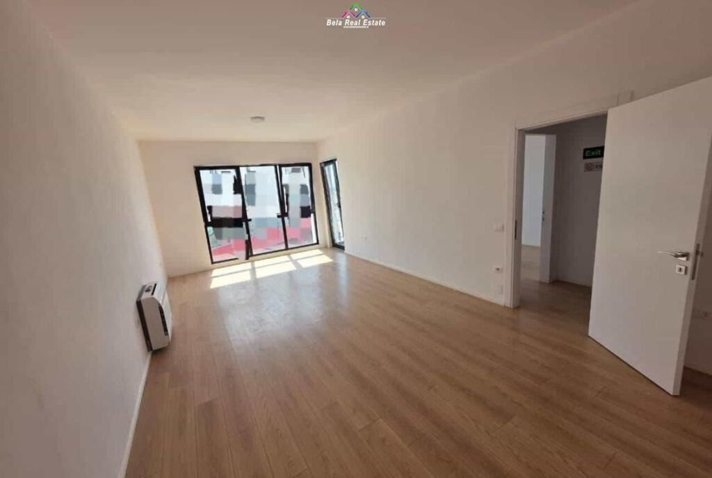 Zyre me qera 1+1 tek Farmacia 10 (ID BZ2500) Tirane