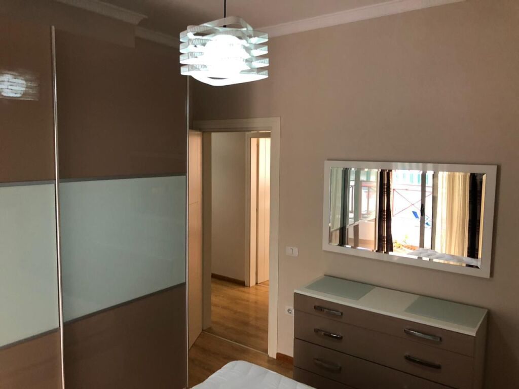 Affittasi 3+1 a Kodra e Diellit