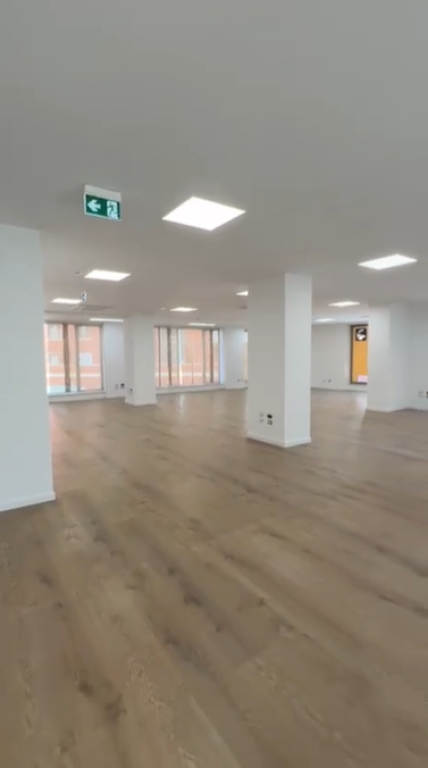🏢Spazi Ufficio in Affitto al Complesso📍Delijorgji🔥