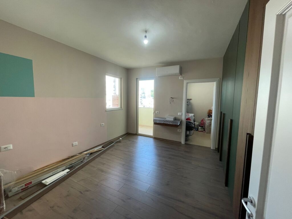 Appartamento 2+1+2 in affitto nel Quartiere 6, vicino alla Pizzeria 2 Angeli