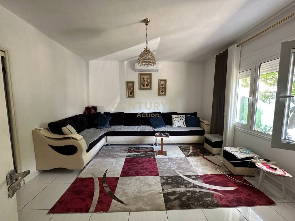 hitet shtepi private ne Unazen e Re. 260,000 €