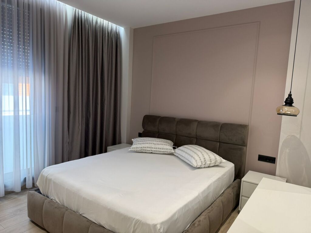 apartament ne shitje 1*1+Post parkimite Rezidenca Sofia