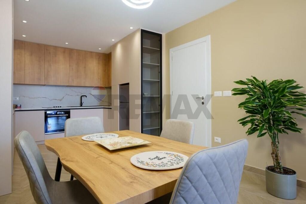 Apartament - Për Qira - Rruga Dalip Peza, Durrës