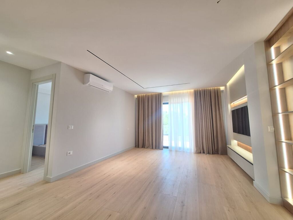 Appartamento 2+1+1 in vendita al Lago Secco