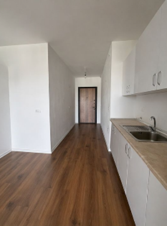 Shitet Apartament Modern 2+1+2 tek Bengas, pranë Rrethit të Klanit