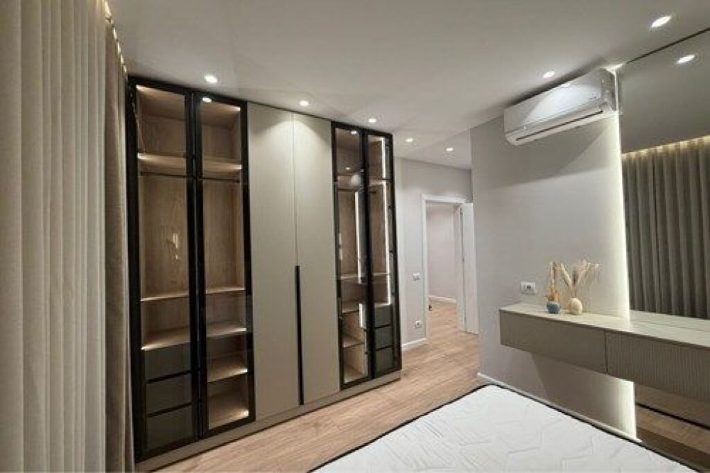 Super apartament 2+1 per shitje tek Mine Peza !