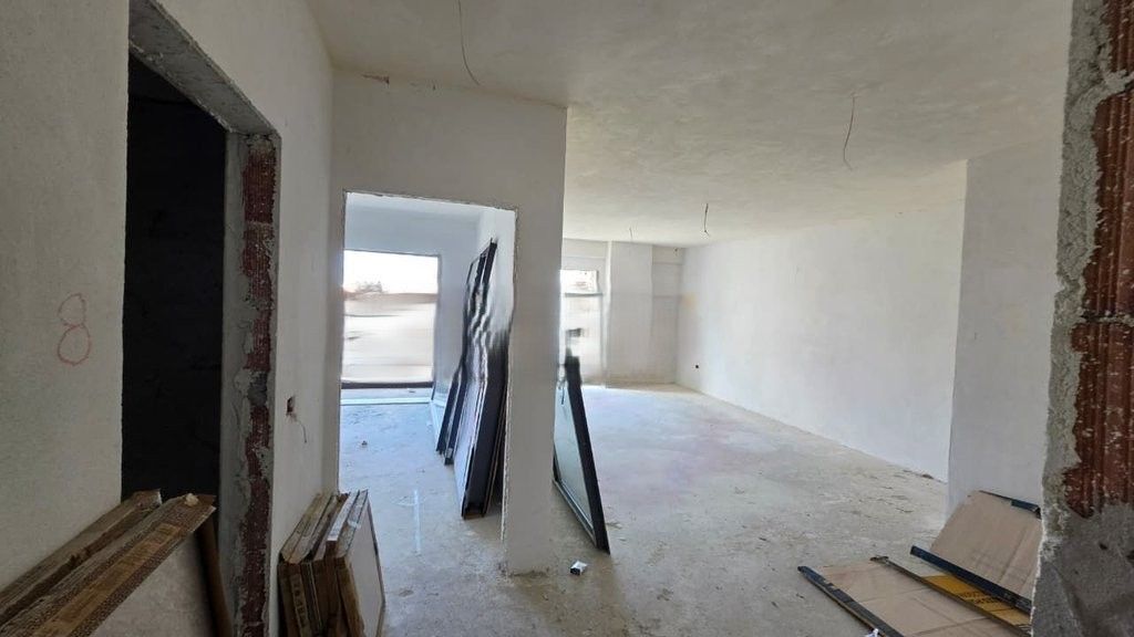 Shitet, Apartament 1+1 te Kompleksi Kinoblock ne Porcelan! 110,000 €