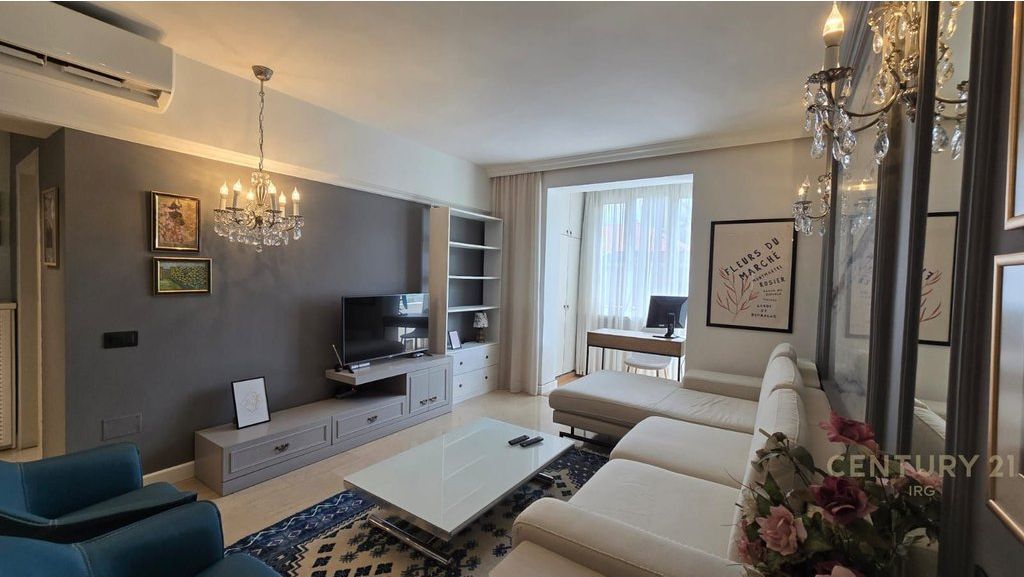 Apartment 3+1 For Rent on Durres Street, Tirana !!