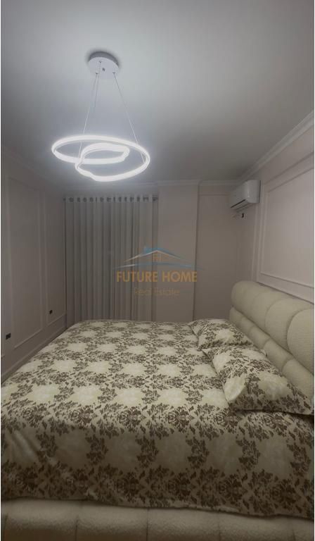 Shitet, Apartament 1+1, rruga Besim Alla, Tiranë.