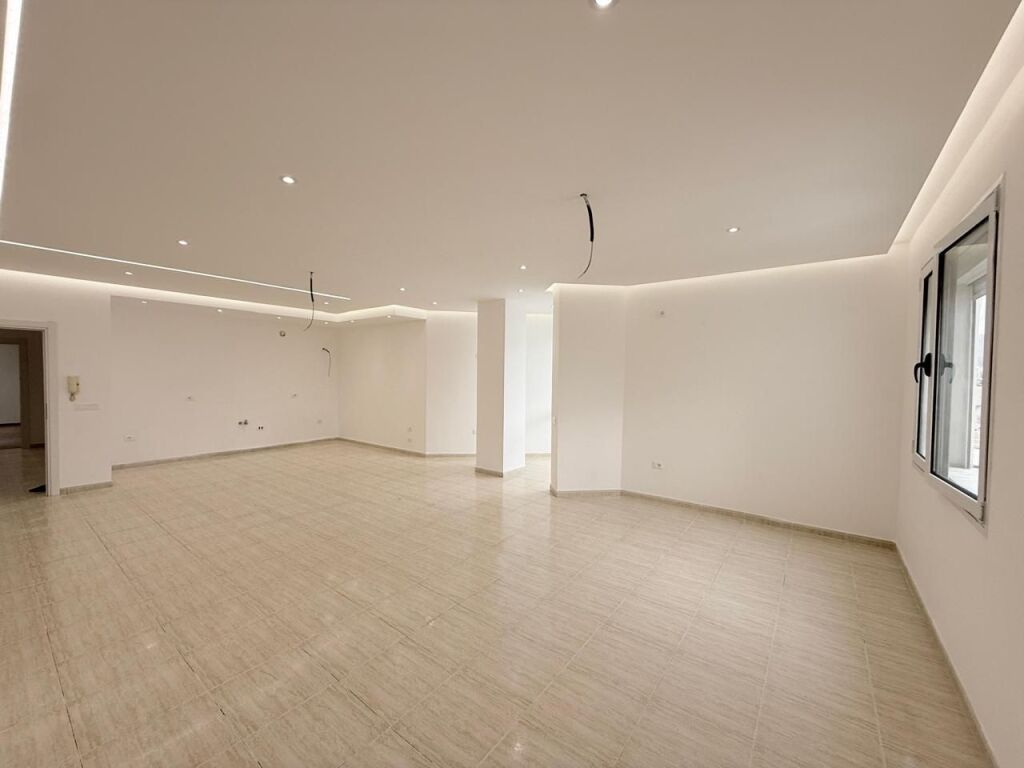 🏡 Apartament 2+1 për Shitje tek Rruga e Elbasanit